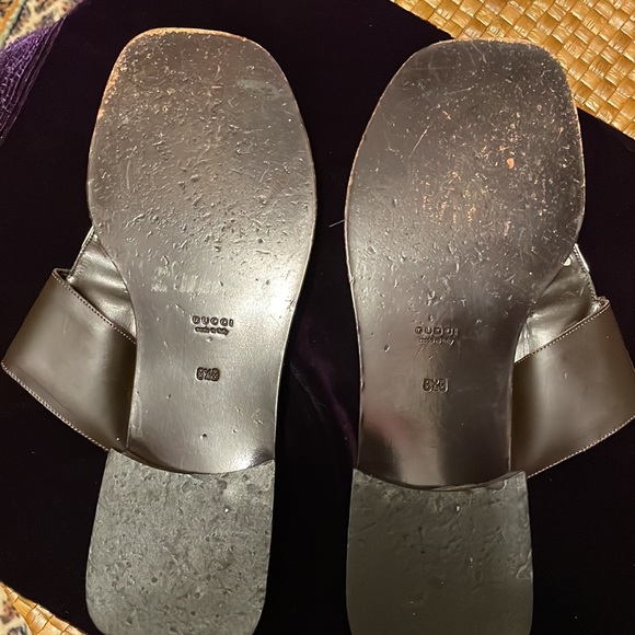 Slippers - Picture 4 of 7